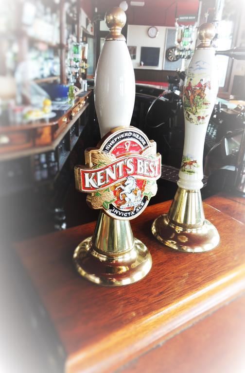 Railway Hotel Faversham Bagian luar foto
