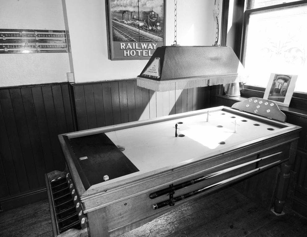Railway Hotel Faversham Bagian luar foto