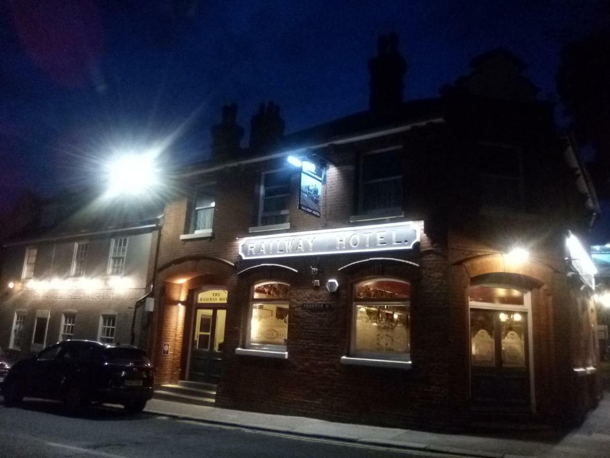 Railway Hotel Faversham Bagian luar foto